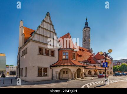 Ratusz (Rathaus), 16. Jahrhundert, Gothic-Renaissance, in Lwowek Slaski, Niedermösien, Polen Stockfoto