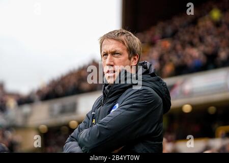 Wolverhampton, Großbritannien. Wolverhampton, Großbritannien. März 2020English Premier League, Wolverhampton Wanderers versus Brighton and Hove Albion; Graham Potter Manager of Brighton &amp; Hove Albion Before the Game Credit: Action Plus Sports Images/Alamy Live News Credit: Action Plus Sports Images/Alamy Live News Stockfoto