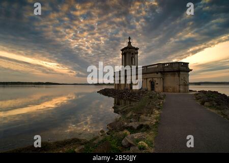 Normanton Church at Sunset, Rutland Water, Rutland, England (6) Stockfoto