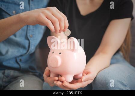 Hausbudget, Familienfinanzierung mit Sparkassen Stockfoto