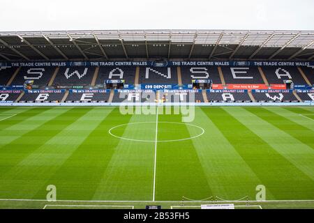 Swansea, Wales, Großbritannien. März 2020. Allgemeiner Blick auf das Liberty Stadium. EFL Skybet Championship Match, Swansea City / West Bromwich Albion im Liberty Stadium in Swansea, South Wales am Samstag, 7. März 2020. Dieses Bild darf nur für redaktionelle Zwecke verwendet werden. Nur redaktionelle Nutzung, Lizenz für kommerzielle Nutzung erforderlich. Keine Verwendung bei Wetten, Spielen oder einer einzelnen Club-/Liga-/Spielerpublikationen. PIC von Lewis Mitchell/Andrew Orchard Sportfotografie/Alamy Live News Credit: Andrew Orchard Sportfotografie/Alamy Live News Stockfoto