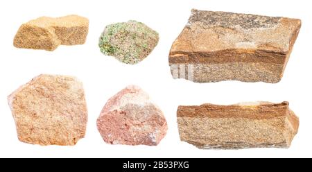 Satz verschiedener Sandsteinfelsen isoliert auf weißem Grund Stockfoto