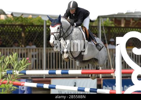 Laura Kraut (USA) Reiting Cedric, Winter Equestrian Festival, Wellington Florida, Februar 2007, WEF Challenge Cup Round VI Stockfoto