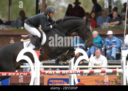 Beezie Madden (USA) Reiten Urteil, Winter Equestrian Festival, Wellington Florida, März 2007, LLC Masters Cup Stockfoto