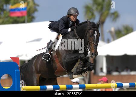 Beezie Madden (USA) Ritting Judgement, Winter Equestrian Festival, Wellington Florida, März 2007, Chesapeake Benefit Cup for a Just World - WEF Challenge Cup Round VIII Stockfoto