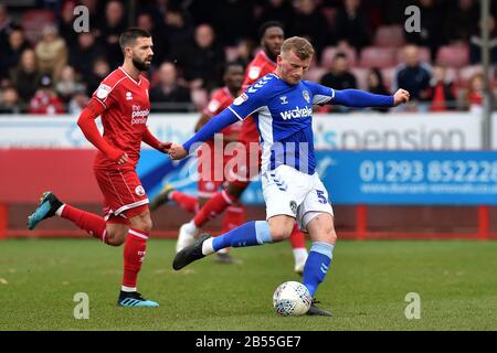 Crawley, Großbritannien. März 2020. Crawley, ENGLAND - 7. MÄRZ Danny Rowe von Oldham Athletic während des Sky Bet League 2 Spiels zwischen Crawley Town und Oldham Athletic im Broadfield Stadium, Crawley am Samstag, den 7. März 2020. (Kredit: Eddie Garvey/MI News) Foto darf nur für redaktionelle Zwecke in Zeitungen und/oder Zeitschriften verwendet werden, Lizenz für kommerzielle Nutzung erforderlich Kredit: MI News & Sport /Alamy Live News Stockfoto