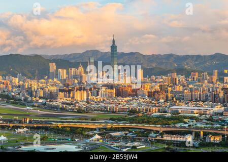 Panorama der Stadt Taipei, Taiwan Stockfoto