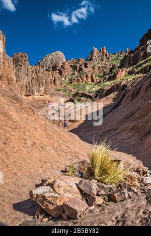 Das Flatiron, Ansicht von Siphon zeichnen Trail, Superstition Mountains, Tonto National Forest, in der Nähe von Lost Dutchman State Park, in der Nähe von Apache Junction, Arizona Stockfoto