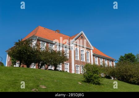 Gutshaus mit Kreismuseum, Ratzeburg, Dukedom von Lauenburg, Schleswig-Holstein, Norddeutschland, Mitteleuropa Stockfoto