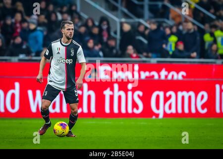 Miralem Pjanic von Juventus während der italienischen Fußball-Serie A-Saison 2019/20 von Juventus FC - Fotowredit: Fabrizio Carabelli /LM/ Stockfoto