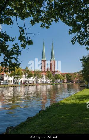 Hansestadt Lübeck, Weltkulturerbe, Zwillingstürme des Doms, Schleswig-Holstein, Norddeutschland, Mitteleuropa Stockfoto