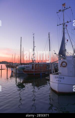 Marina von Maasholm, eine kleine Fischergemeinde an der Schlei Fjord, Ostsee, Schleswig-Holstein, Norddeutschland, Europa, Stockfoto