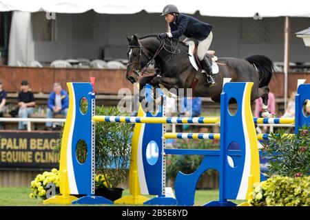 Beezie Madden (USA) Ritting Judgement, Winter Equestrian Festival, Wellington Florida, Januar 2007 Stockfoto