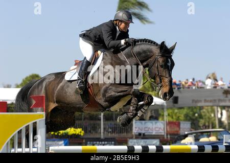 Beezie Madden (USA) Ritting Judgment, Winter Equestrian Festival, Wellington Florida, Februar 2007, WEF Challenge Cup Round V Stockfoto