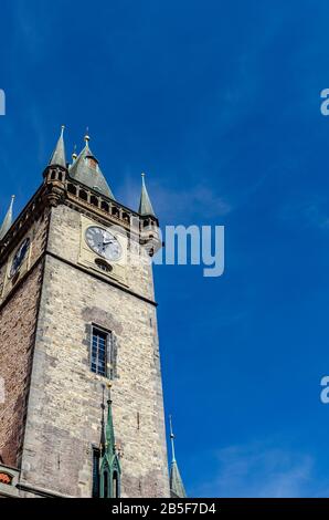 Castle Tower Gegen den Himmel Stockfoto