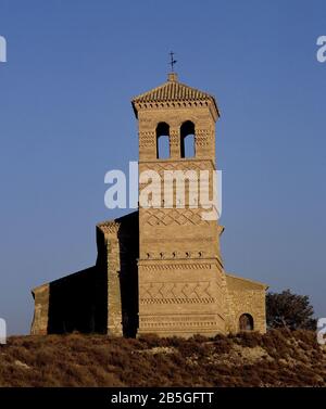 TORRE MUDEJAR DE LA IGLESIA DE SAN PEDRO AD VINCULA DE TORRALBA DE ARAGON - SIGLO XVI ORT: IGLESIA DE SAN PEDRO AD VINCULA. HUESCA. SPANIEN. Stockfoto