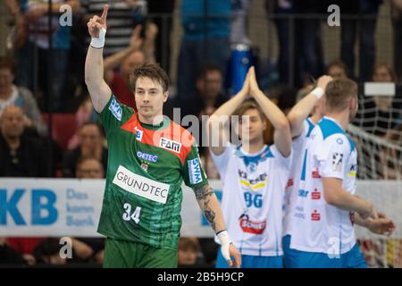 08. März 2020, Baden-Württemberg, Stuttgart: Handball: Bundesliga, TVB Stuttgart - SC Magdeburg, 27. Spieltag. Der aus dem Bezirk abrutschene Michael Damgaard reagiert nach einem Freiwurf. Foto: Marijan Murat / dpa Stockfoto