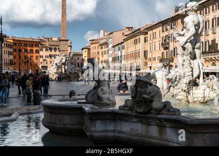 Architektonische Details der Fontana del Moro Moro oder Brunnen. Rom. Italien Stockfoto