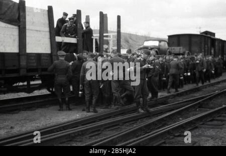 Wehrmacht Heer Deutsche Eisenbahn Versorgung / Deutsche Armee Deutsche Bahn Truppenbetreuung Stockfoto