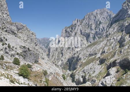 Cares Gorges, Fürstbistum Asturien/Spanien; 05. August 2015. Diese Schlucht mit ihren schmalen Pässen und Schluchten liegt mitten im Herzen des Picos de Eur Stockfoto