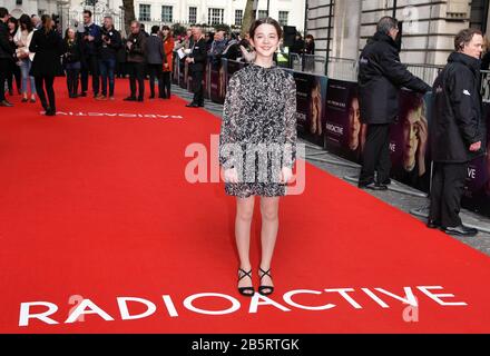 London, Großbritannien. März 2020. Ariella Glaser besucht die Premiere von Radioactive, die auf der Curzon Mayfair in London abgehalten wird. Credit: Sopa Images Limited/Alamy Live News Stockfoto