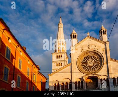 Sonnenuntergang in Modena, Emilia Romagna, Italien Stockfoto