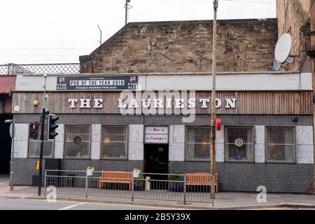 Die Laurieston Bar in der Bridge Street in Glasgow Stockfoto