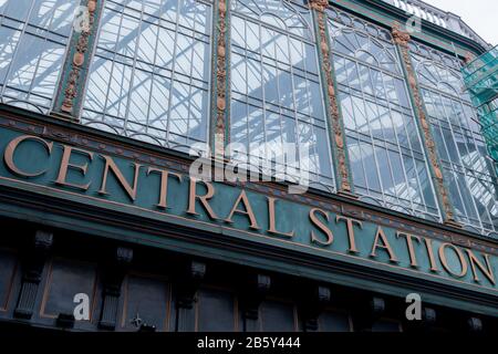 Glasgow Central Bridge, auch bekannt als Hielanman's Umbrella auf der Argyle St, Glasgow Stockfoto