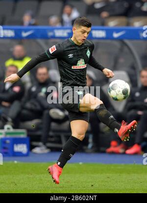 Berlin, Deutschland. März 2020. Milot RASHICA (HB), Fußball 1. Bundesliga, 25. Spieltag, Hertha BSC Berlin (B) - SV Werder Bremen (HB) 2:2, am 07.03.2020 in Berlin/Deutschland. Weltweite Nutzung Credit: Dpa/Alamy Live News â Stockfoto