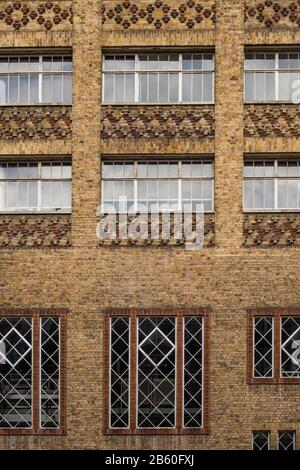 Architektonische Details des Victoria Centre, Millbank, Westminster, London, Großbritannien Stockfoto