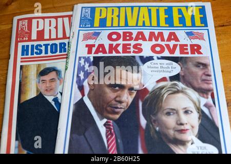 Titelblatt des Private Eye-Magazins Headline "Obama übernimmt" zusammen mit Hillary Clinton im Januar 2009 London England UK Stockfoto