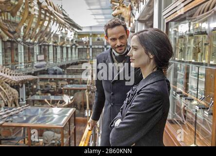 Penny SCHRECKLICHE Netflix-Fernsehserie (2014-2016) mit Eva Green und Christian Camargo Stockfoto