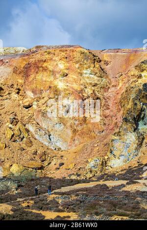 Die karge Landschaft des Parys Mountain hat die Open Copper Mine, Anglesey, nicht genutzt Stockfoto