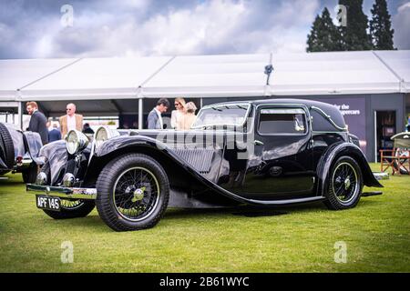 1933 Jaguar SS1 Coupé, aufgenommen im Salon Prive im Blenheim Palace, September 2019 Stockfoto