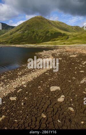 Kentmere Reservoir halb entleert Stockfoto