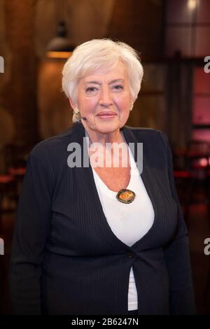 Renate Schmidt bei der Aufnahme der WDR-Talkshow "Kölner Treff" im WDR Studio BS 2. Köln, 06.03.2020 Stockfoto