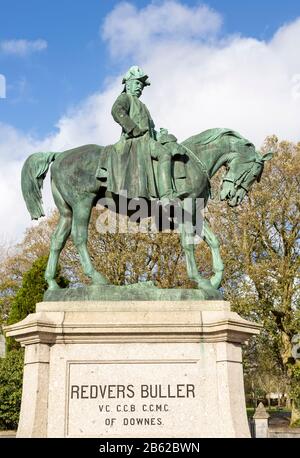 Reiterbronze Redvers Buller ( 1839-1908) auf Pferd, Exeter, Devon, England, Großbritannien von Adrian Jones Stockfoto