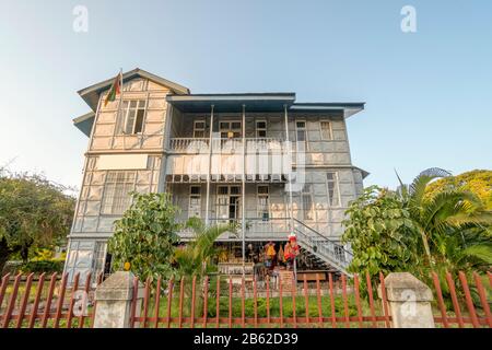 Das Eisenhaus bei Sonnenuntergang in Maputo, Mosambik Stockfoto