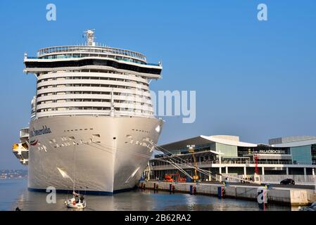 Taufe des Kreuzfahrtschiffs costa smeralda Paten Penelope Cruz 23. Februar 2020 Savona Italien Stockfoto