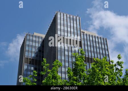 Hochhaus ´Steglitzer Kreisel´, Schloßstraße, Steglitz, Berlin, Deutschland Stockfoto