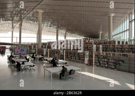 Innenansicht der berühmten Katar National Library, Education City, Doha, Katar Stockfoto