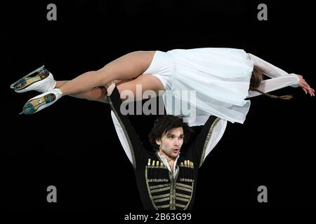 Maria KAZAKOVA & Georgy REVIYA aus Georgia während der Ausstellung Gala bei den ISU World Junior Figure Skating Championats 2020 in der Tondiraba-Eishalle am 08. März 2020 in Tallinn, Estland. Credit: Raniero Corbelletti/AFLO/Alamy Live News Stockfoto