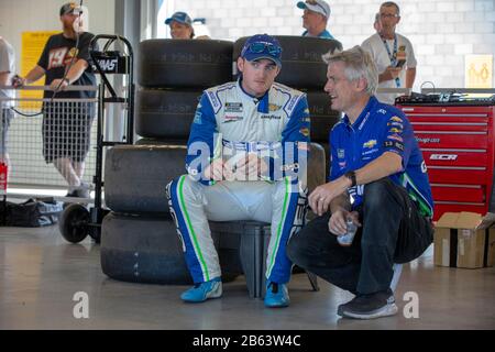 Avondale, Arizona, USA. März 2020. TY Dillon (13) geht auf die Strecke, um für den FanShield 500 auf dem Phoenix Raceway in Avondale, Arizona zu trainieren. (Bild: © Logan Arce/ASP) Stockfoto