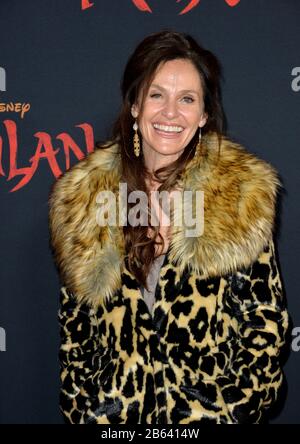 Los Angeles, USA. März 2020. Los ANGELES, CA: 09, 2020: Amy Brenneman bei der Weltpremiere von Disneys "Mulan" im El Capitan Theatre. Bildnachweis: Paul Smith/Alamy Live News Stockfoto