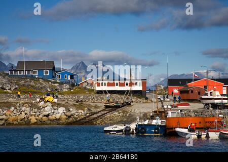 Hafen von Nanortalik, Insel Qoornoq, Provinz Kitaa, Südgrönland, Königreich Dänemark Stockfoto