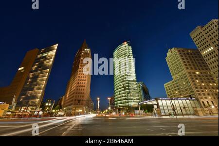 Hochhaeuser, Potsdamer Platz, Tiergarten, Mitte, Berlin, Deutschland Stockfoto