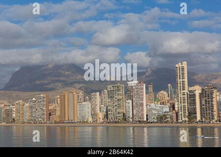 Benidorm Spanien Hochhäuser an der Küste an der Levante Playa Spanish Costa Blanca Stockfoto