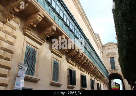 Großer Herrscherpalast in valletta (malta) Stockfoto