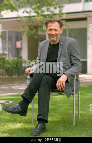 Attila Bartis (Schriftsteller und Fotograf - Ungarn) - 3.5.2018 [automatisierte Übersetzung] Stockfoto