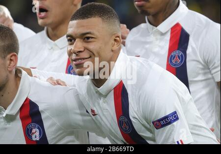 Dortmund, Deutschland. Februar 2020. Firo: 18.02.2020 Fußball, 2019/2020 Champions League: Runde des 16. Erstliga-BVB Borussia Dortmund. - Paris St. Germain Kylian Mbappé., Kylian Mappe, Portrait weltweite Nutzung Credit: Dpa/Alamy Live News Stockfoto